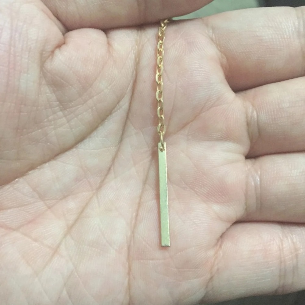 Gold Vertical Bar Lariat Necklace - Picture 3 of 3
